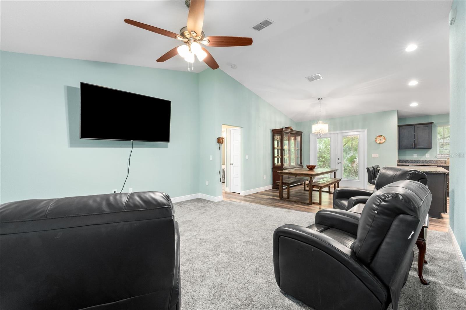 Image 3 of 29 For 6144 Avenue G