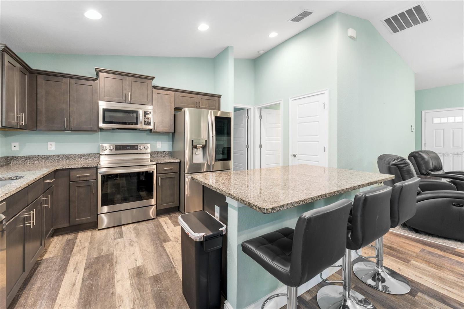 Image 8 of 29 For 6144 Avenue G