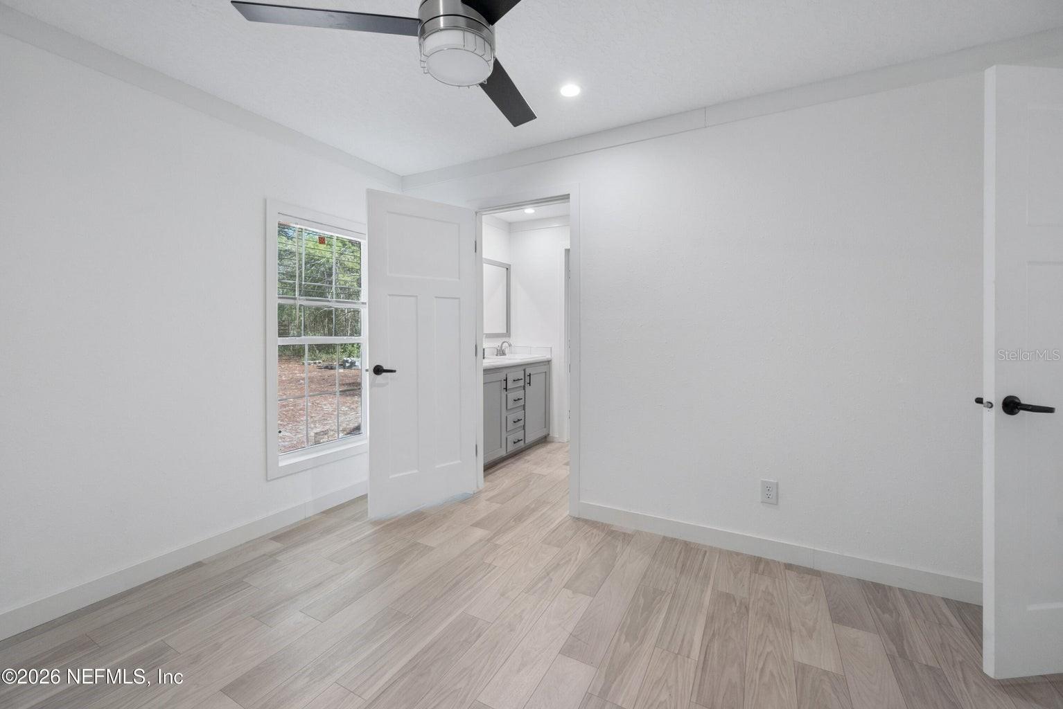 Image 25 of 37 For 7577 Hot Springs Court