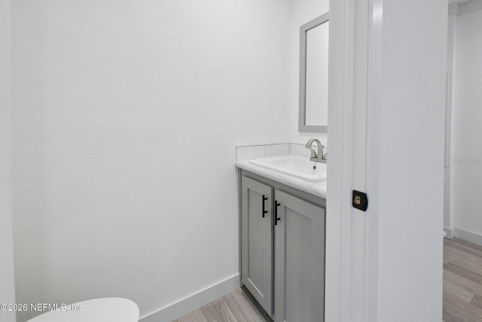 Image 26 of 37 For 7577 Hot Springs Court