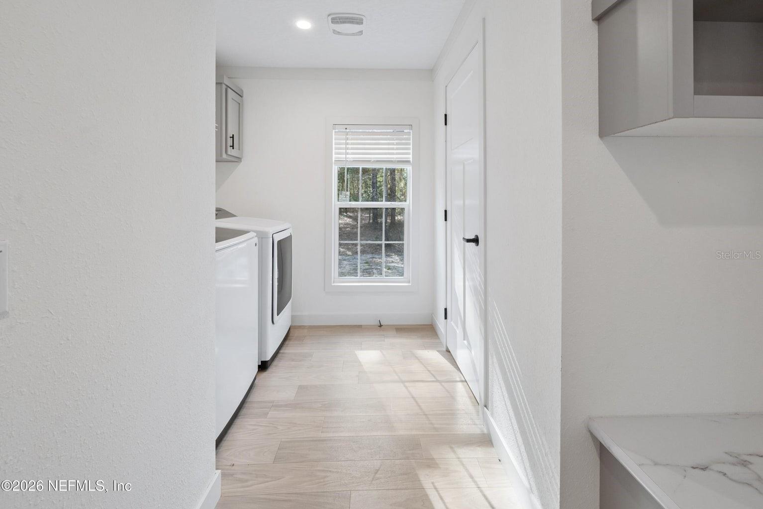 Image 28 of 37 For 7577 Hot Springs Court