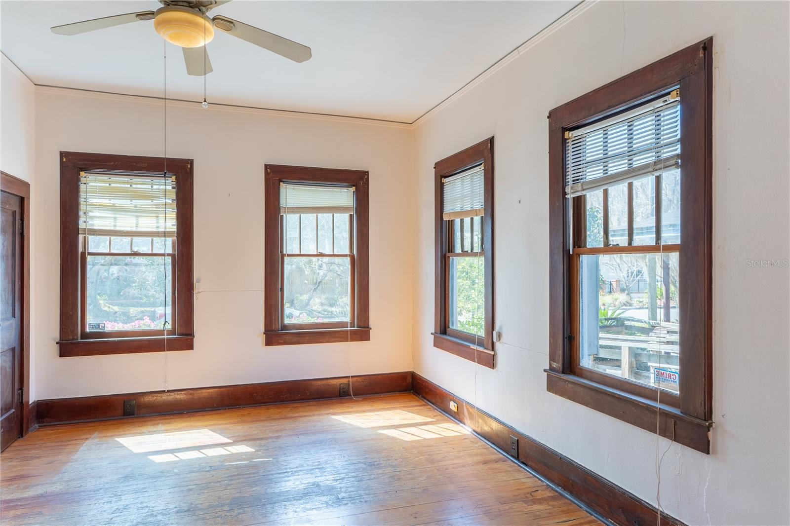 Image 23 of 41 For 1106 4th Street