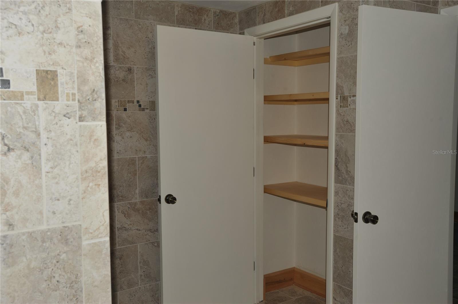 Image 35 of 39 For 3500 21 Street