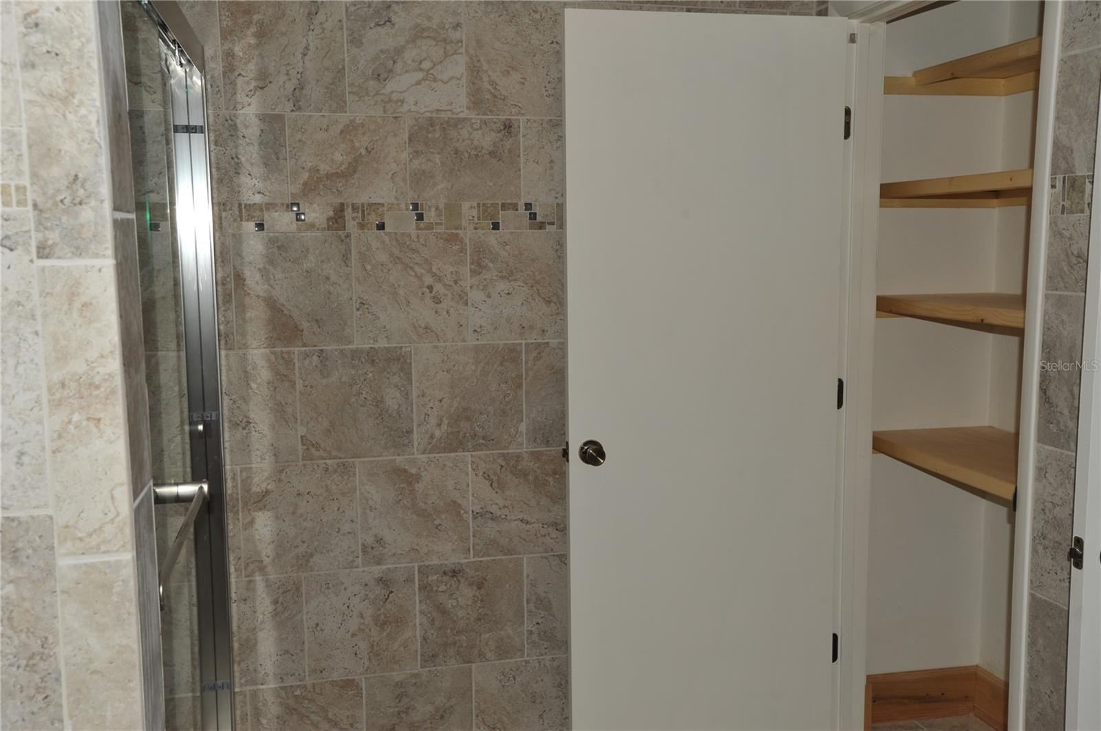 Image 36 of 39 For 3500 21 Street