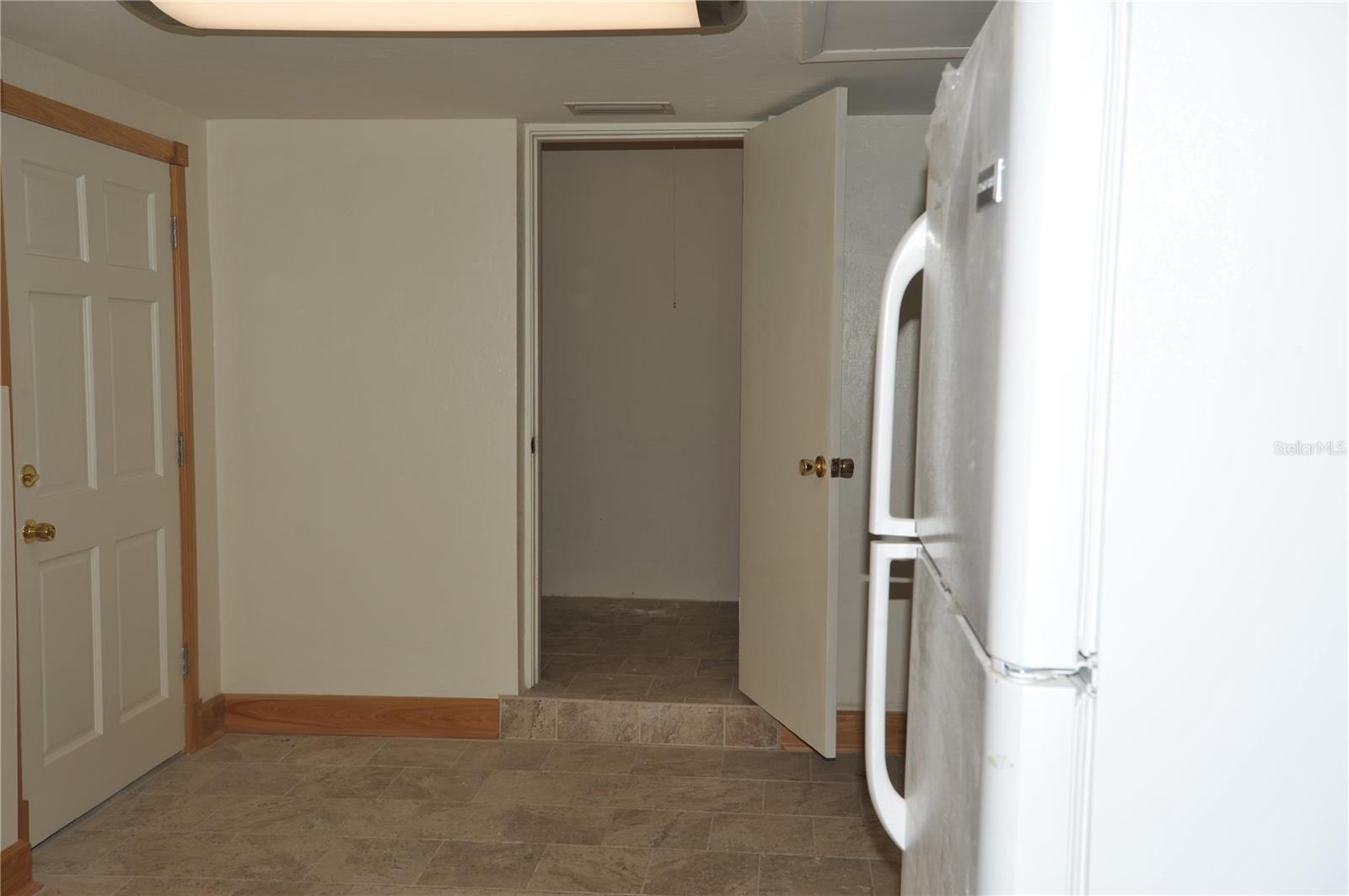 Image 6 of 39 For 3500 21 Street