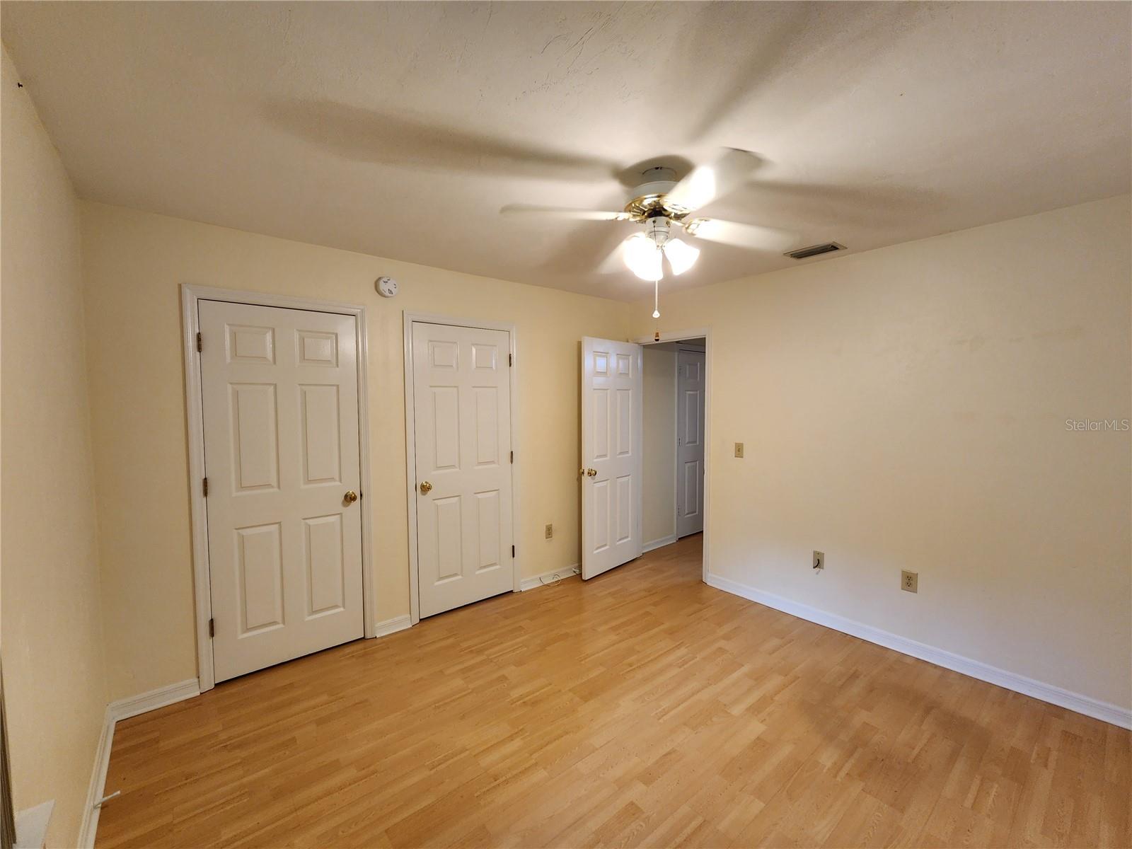 Image 18 of 46 For 5026 94 Street