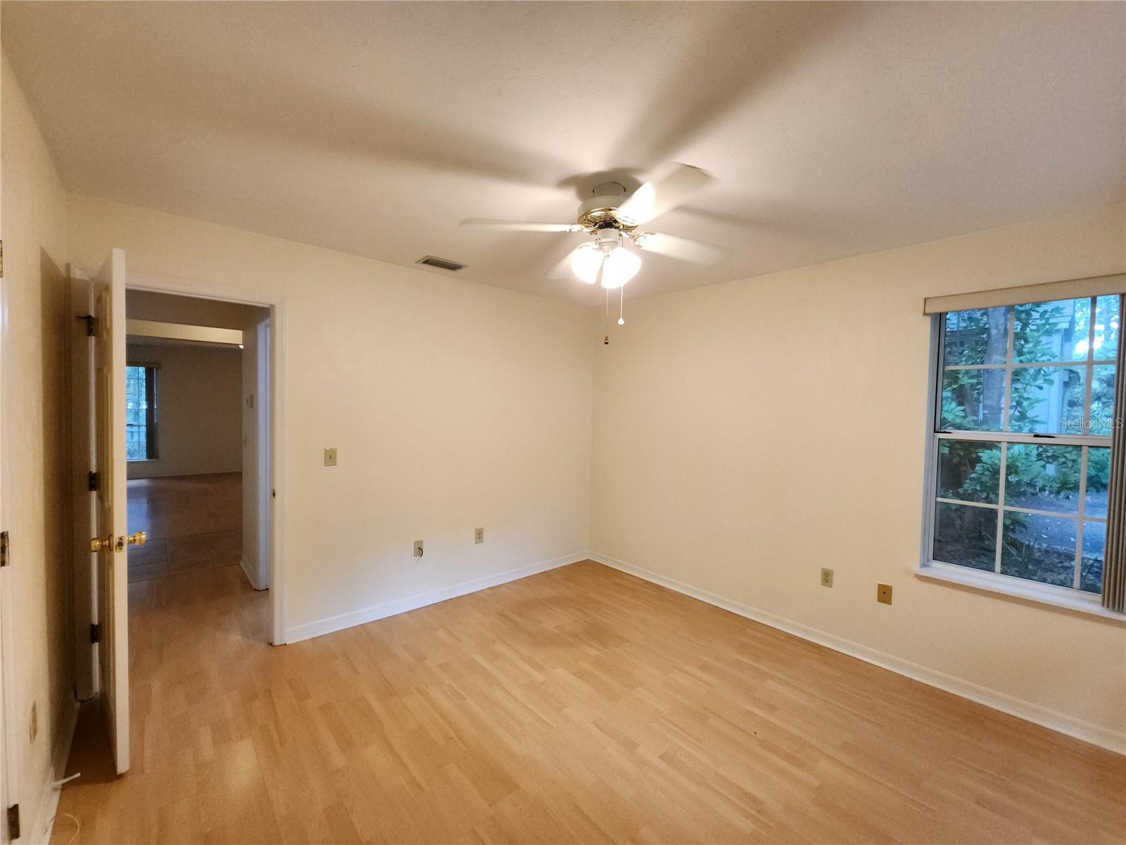 Image 19 of 46 For 5026 94 Street