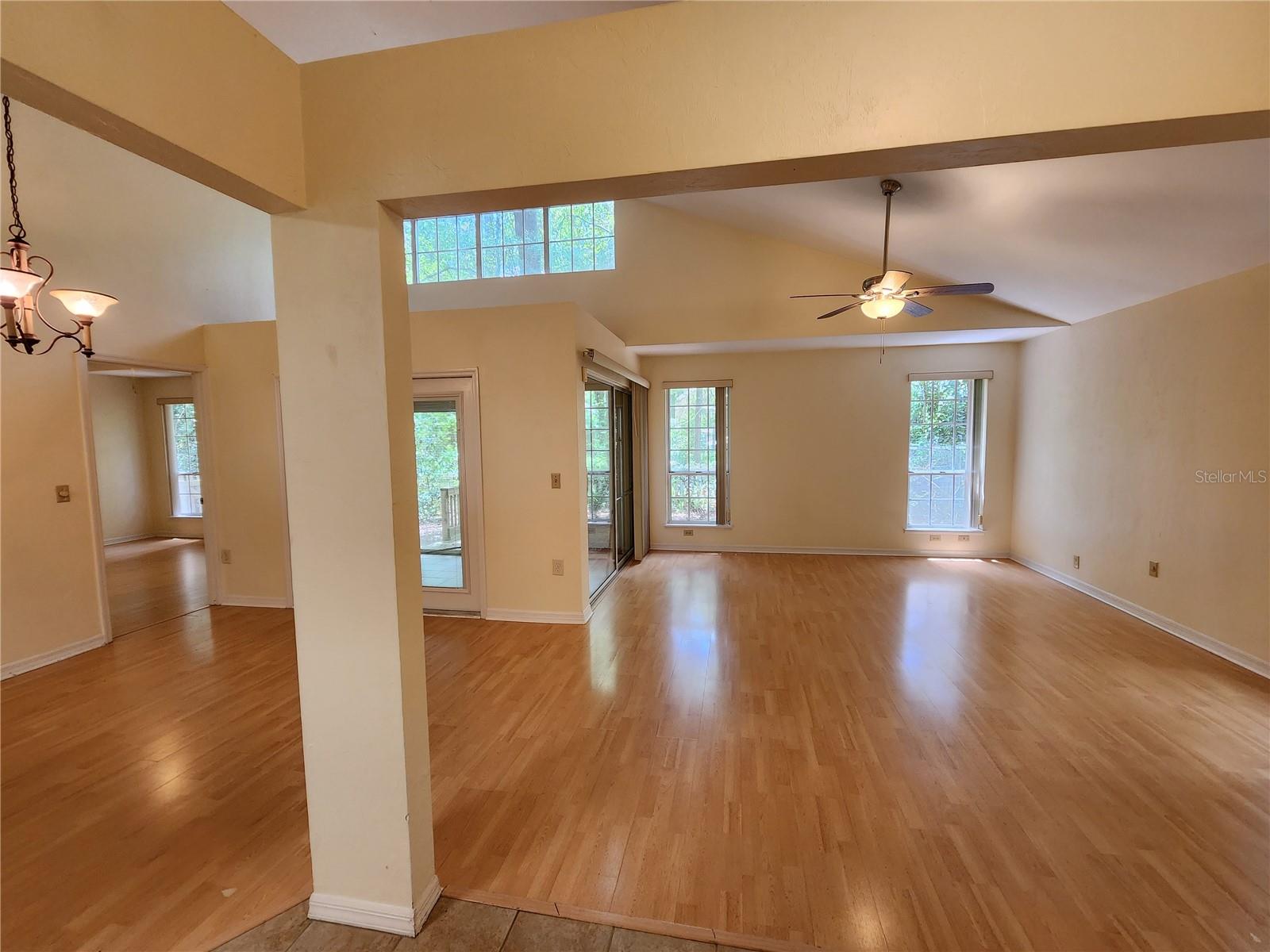 Image 21 of 46 For 5026 94 Street