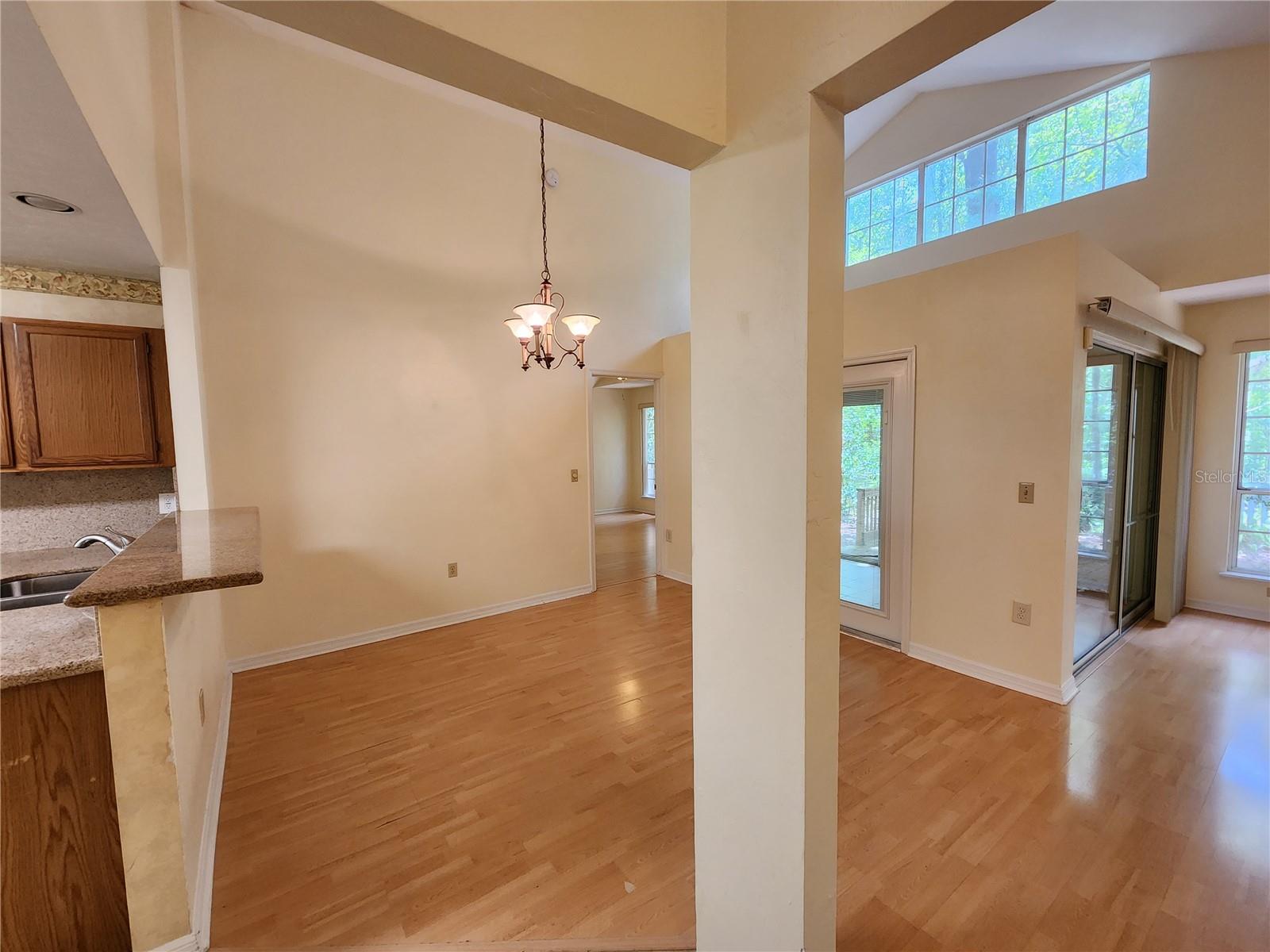 Image 22 of 46 For 5026 94 Street