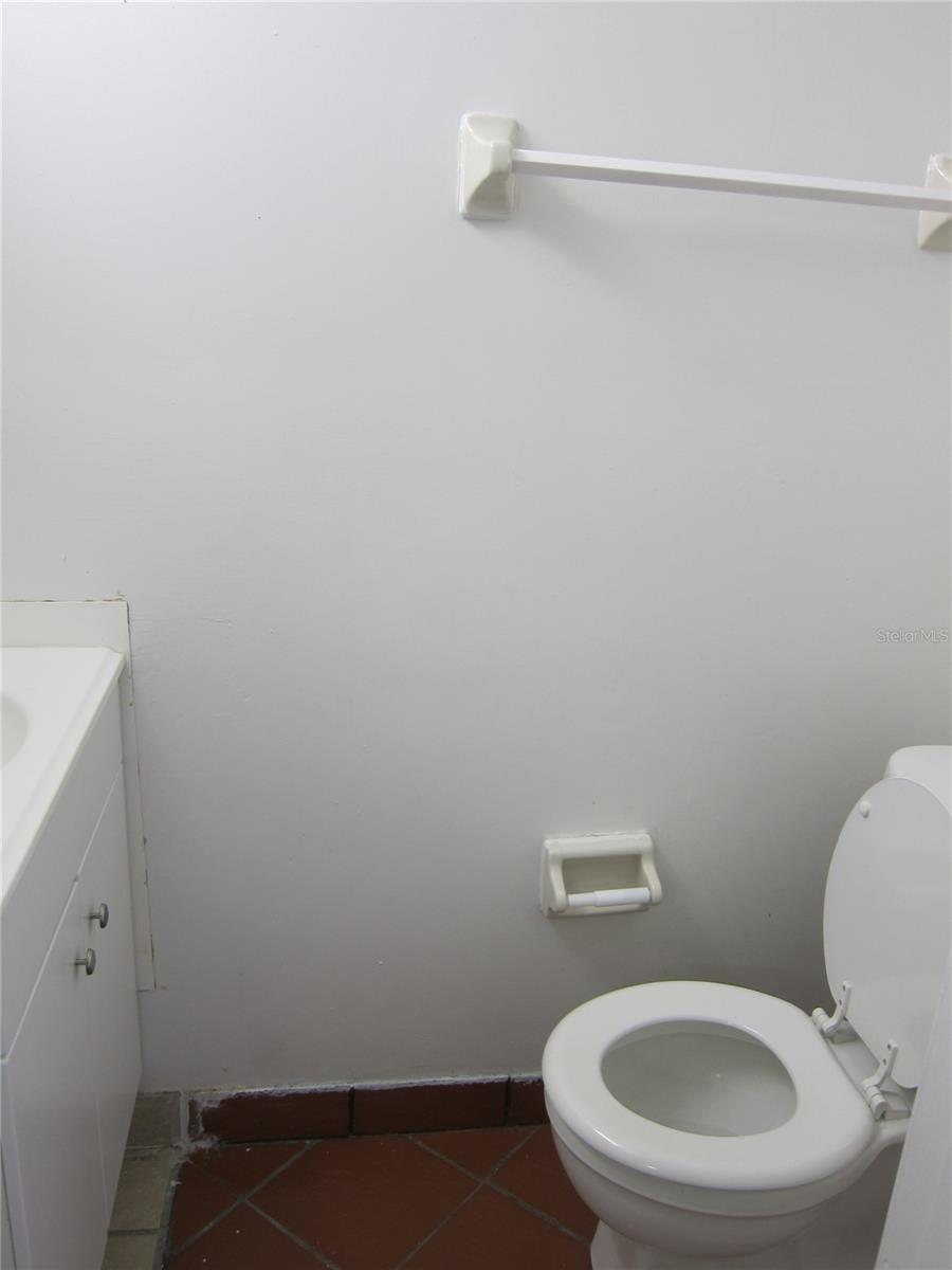 Image 18 of 25 For 6417 9th Avenue D