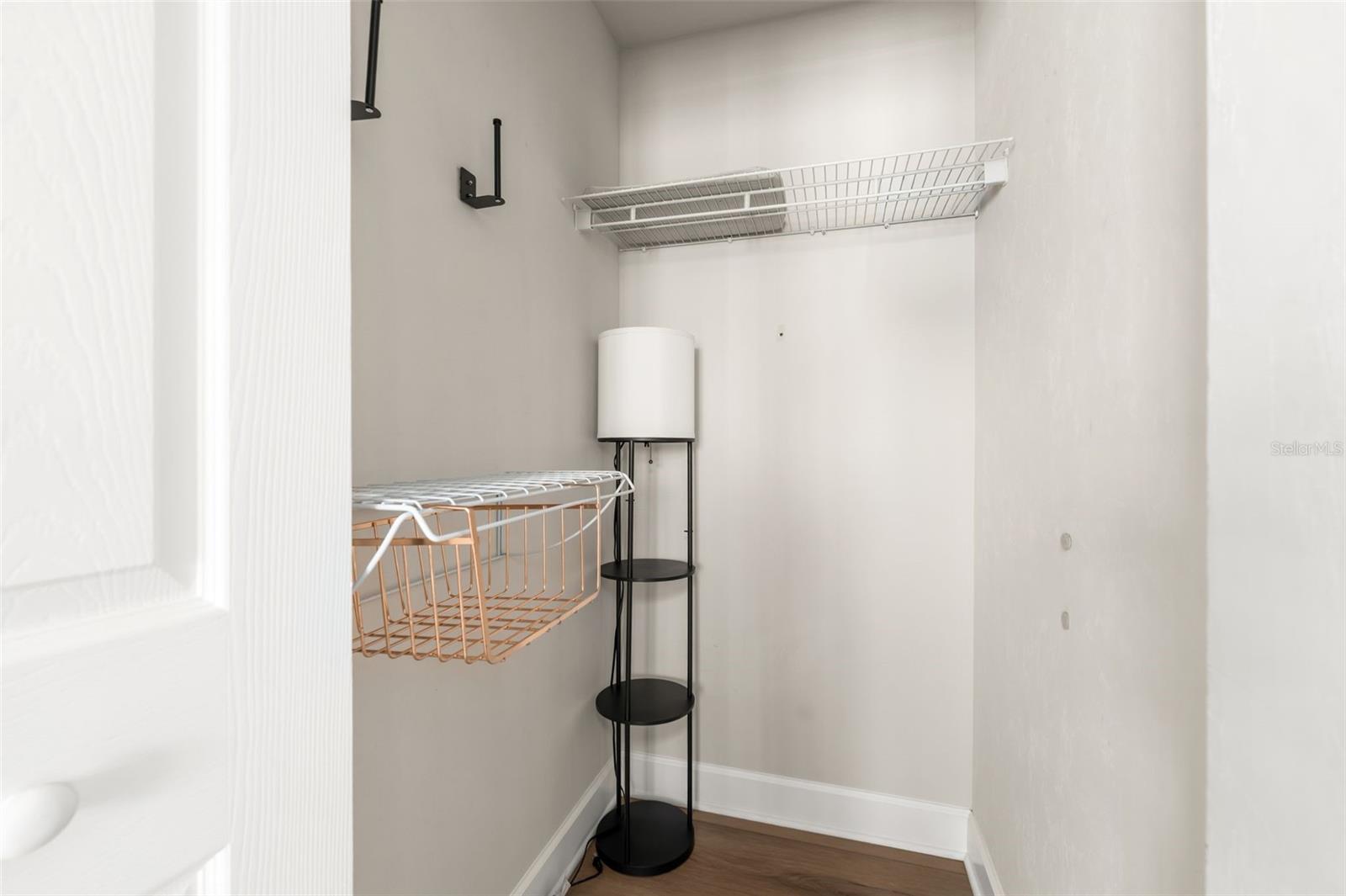 Image 21 of 47 For 9970 18th Road