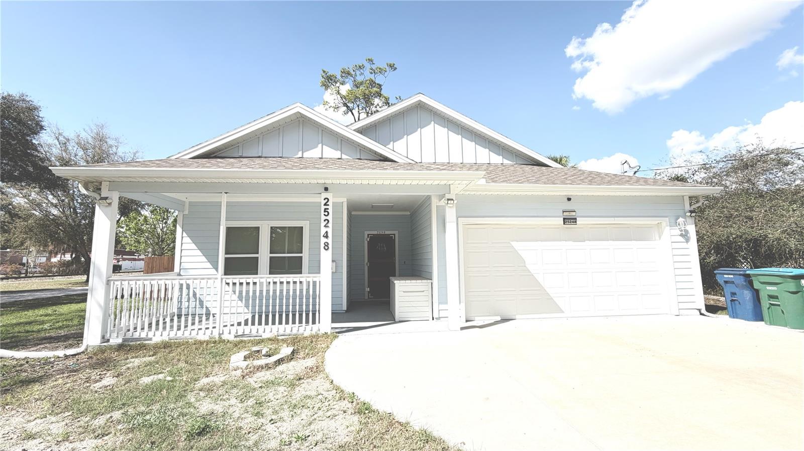 Image 2 of 43 For 25248 1st Avenue