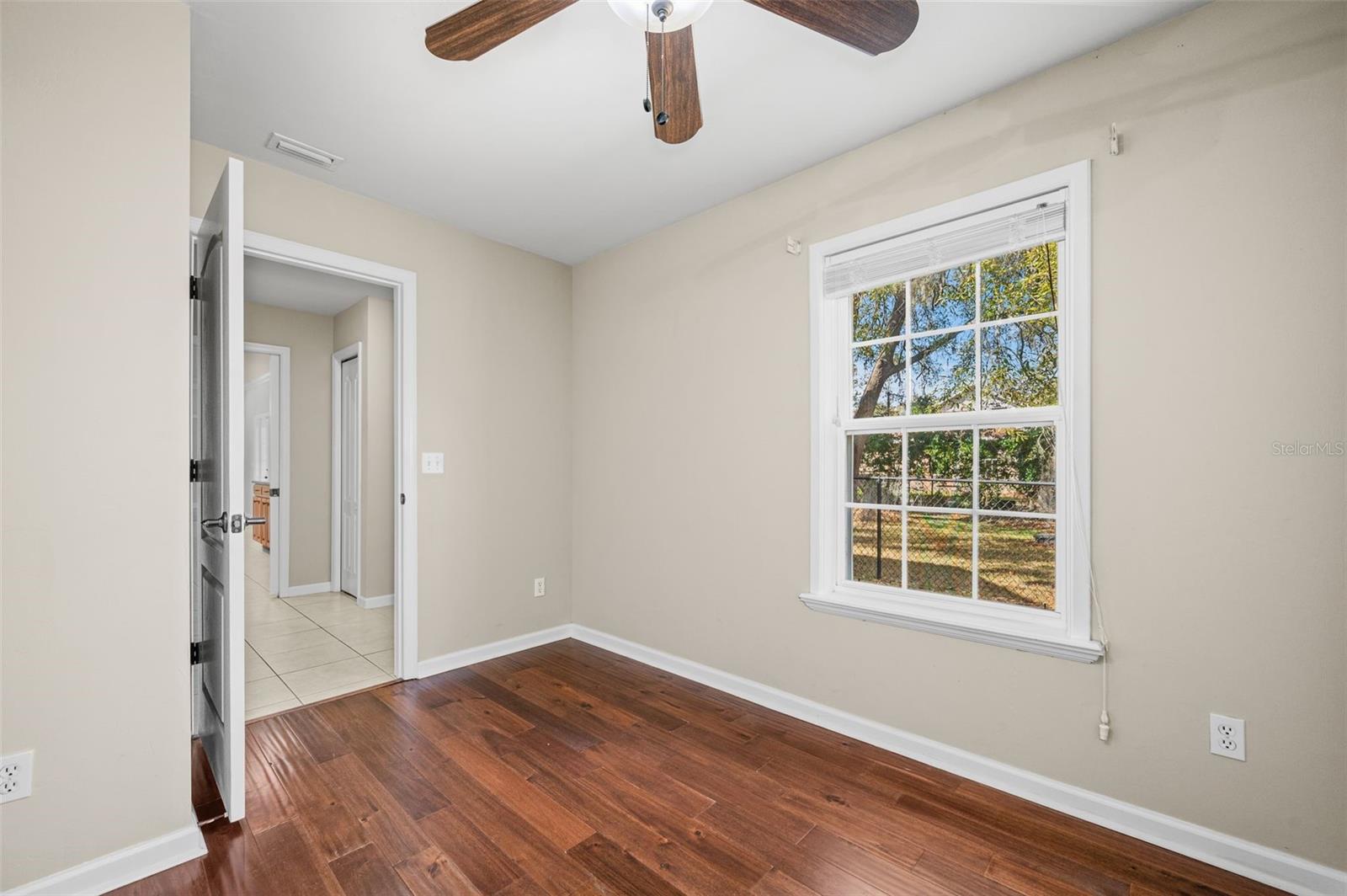 Image 19 of 56 For 25178 20th Avenue