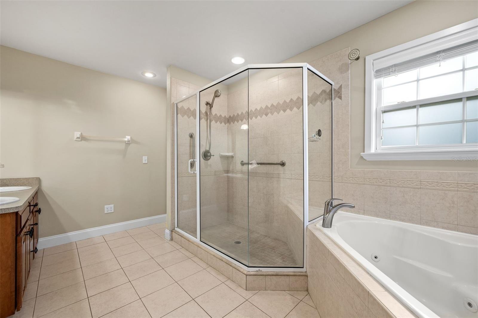 Image 27 of 56 For 25178 20th Avenue