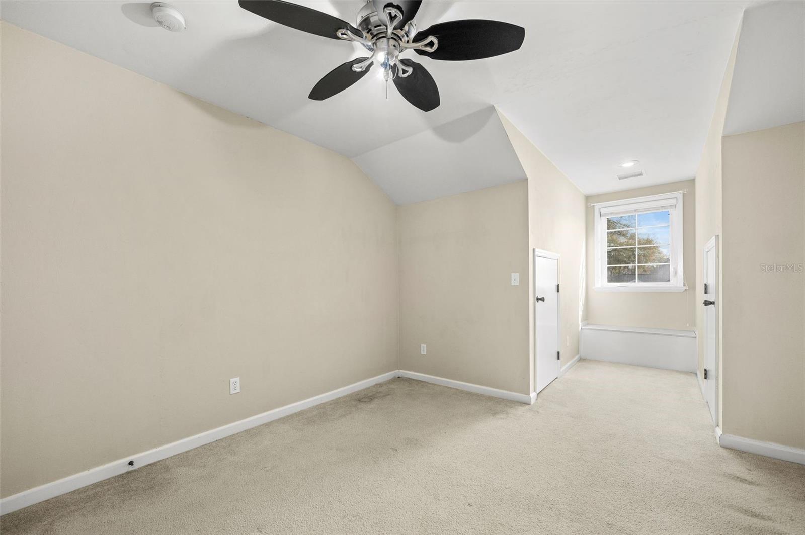 Image 36 of 56 For 25178 20th Avenue