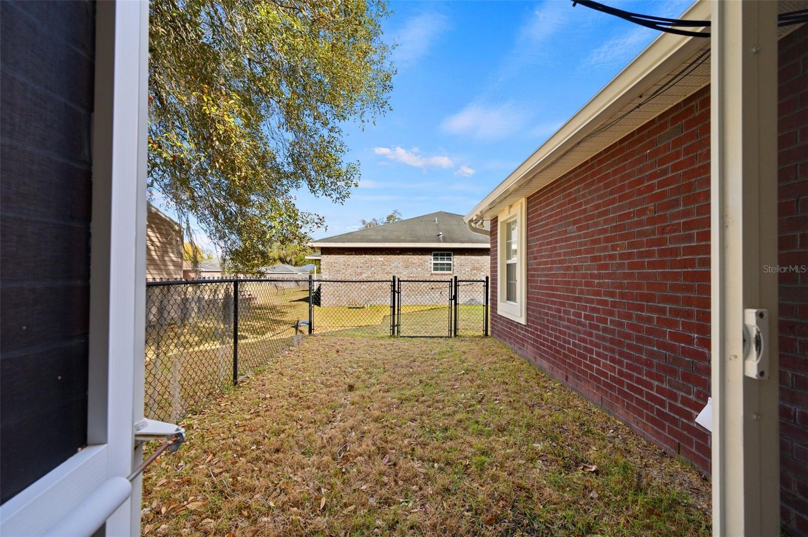 Image 48 of 56 For 25178 20th Avenue