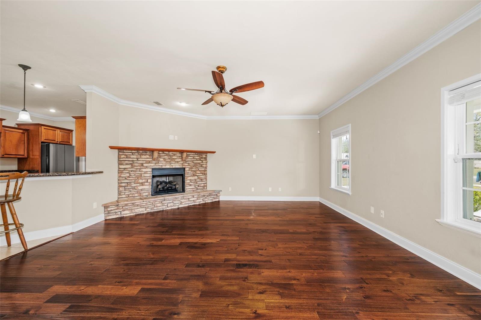 Image 7 of 56 For 25178 20th Avenue