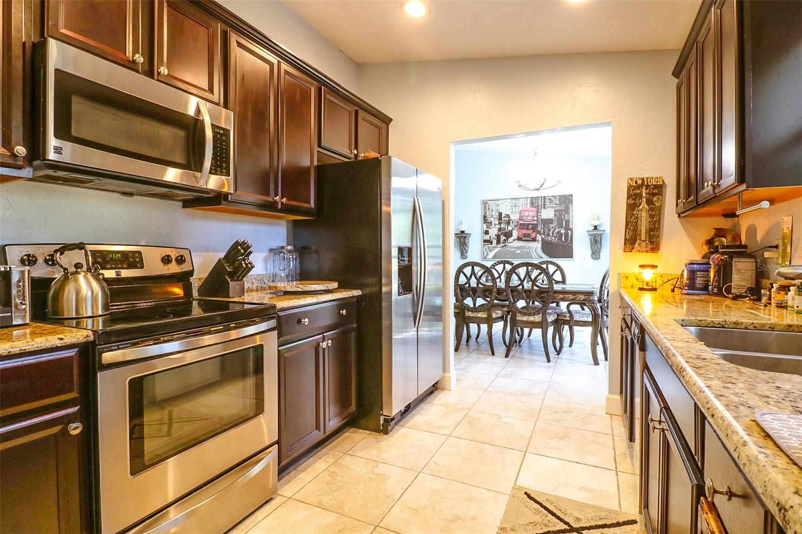 Image 5 of 15 For 1523 39th Terrace