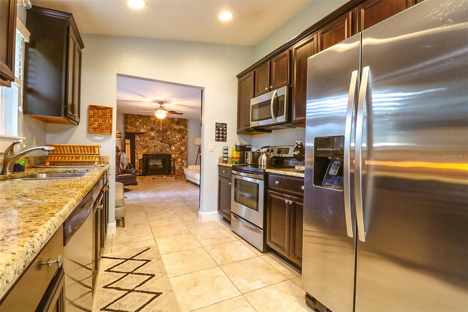 Image 6 of 15 For 1523 39th Terrace