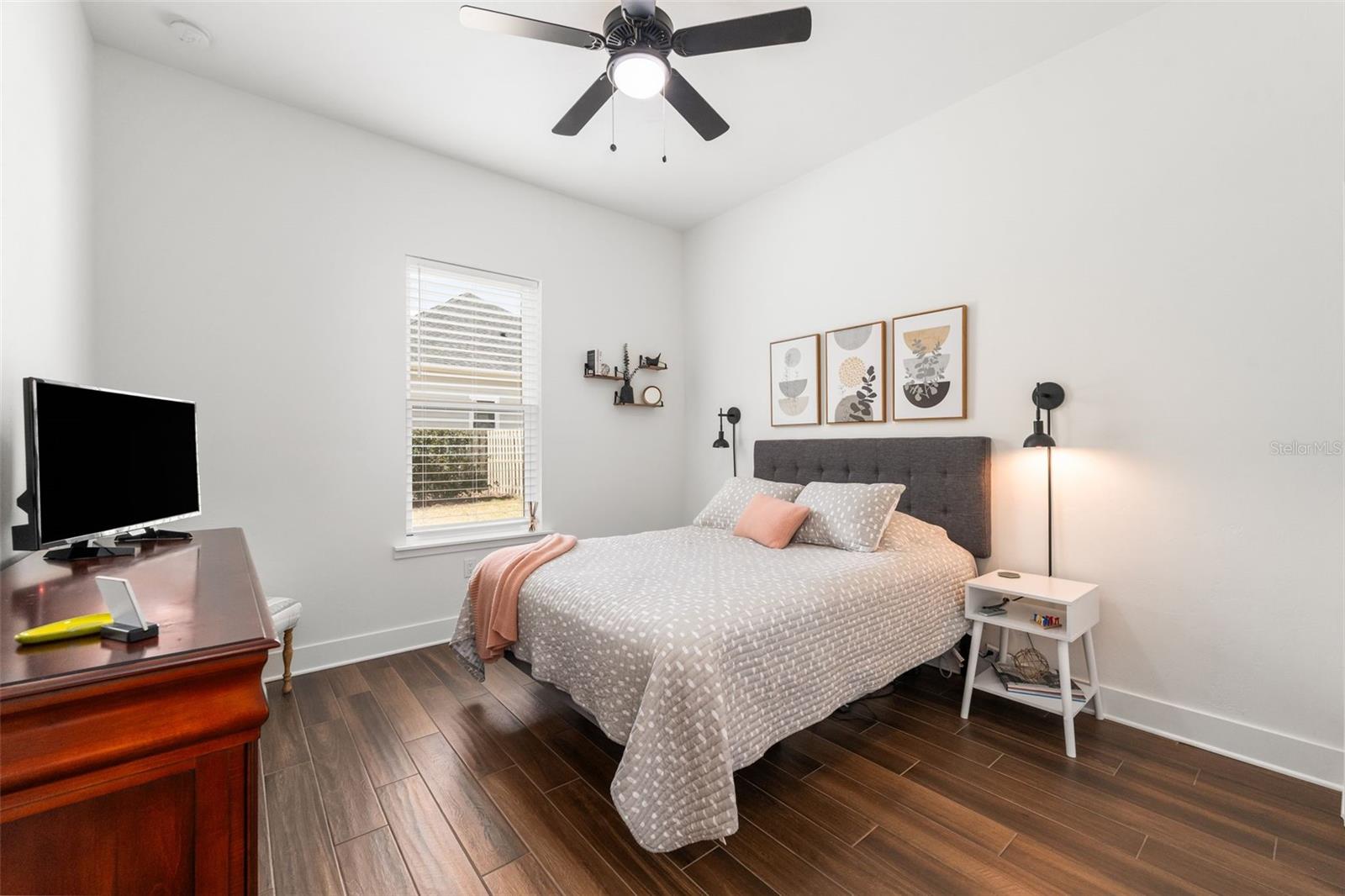 Image 31 of 44 For 3590 49th Drive