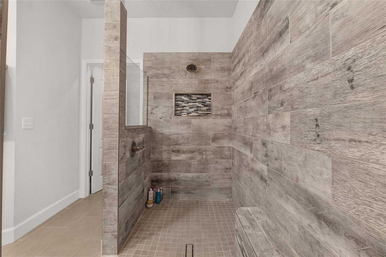 Image 28 of 85 For 22885 5th Place