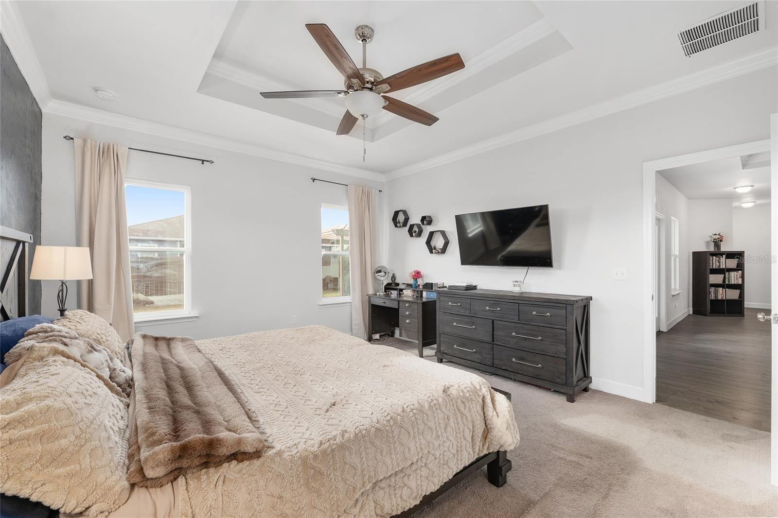 Image 4 of 85 For 22885 5th Place