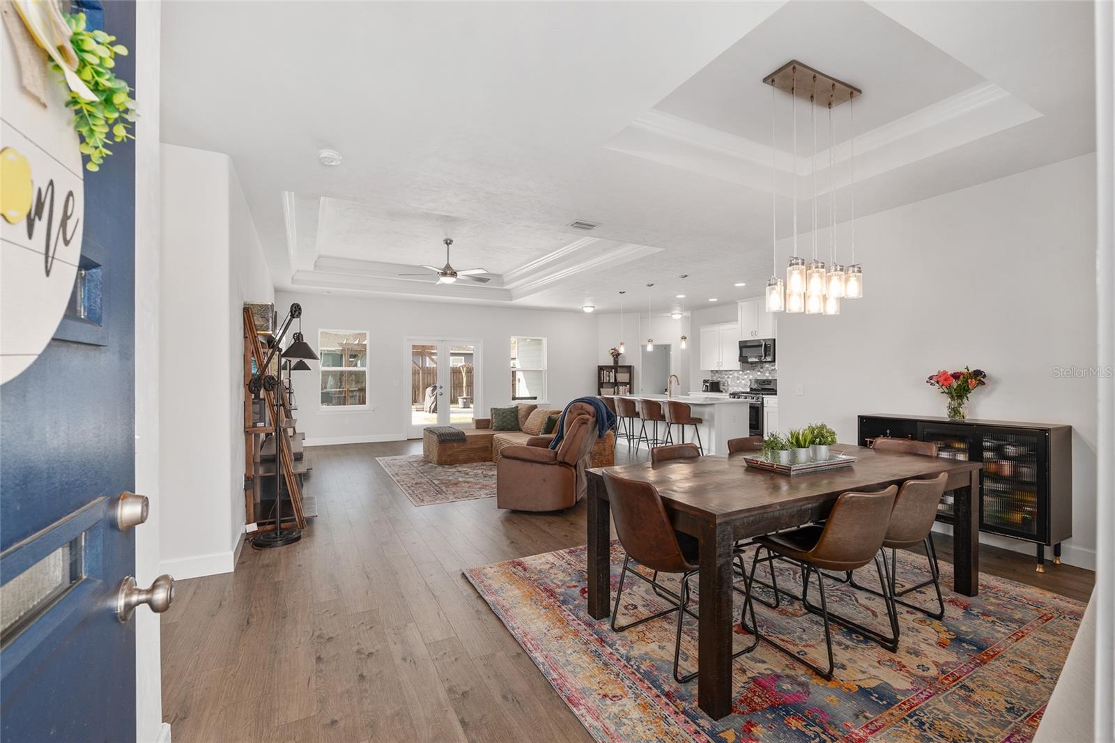 Image 5 of 85 For 22885 5th Place