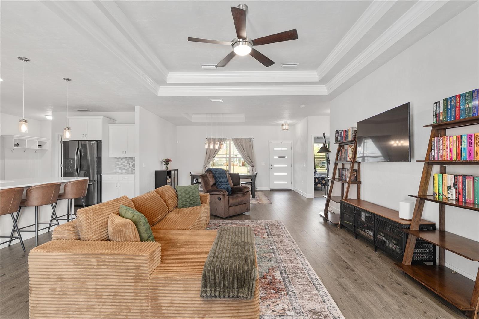 Image 9 of 85 For 22885 5th Place