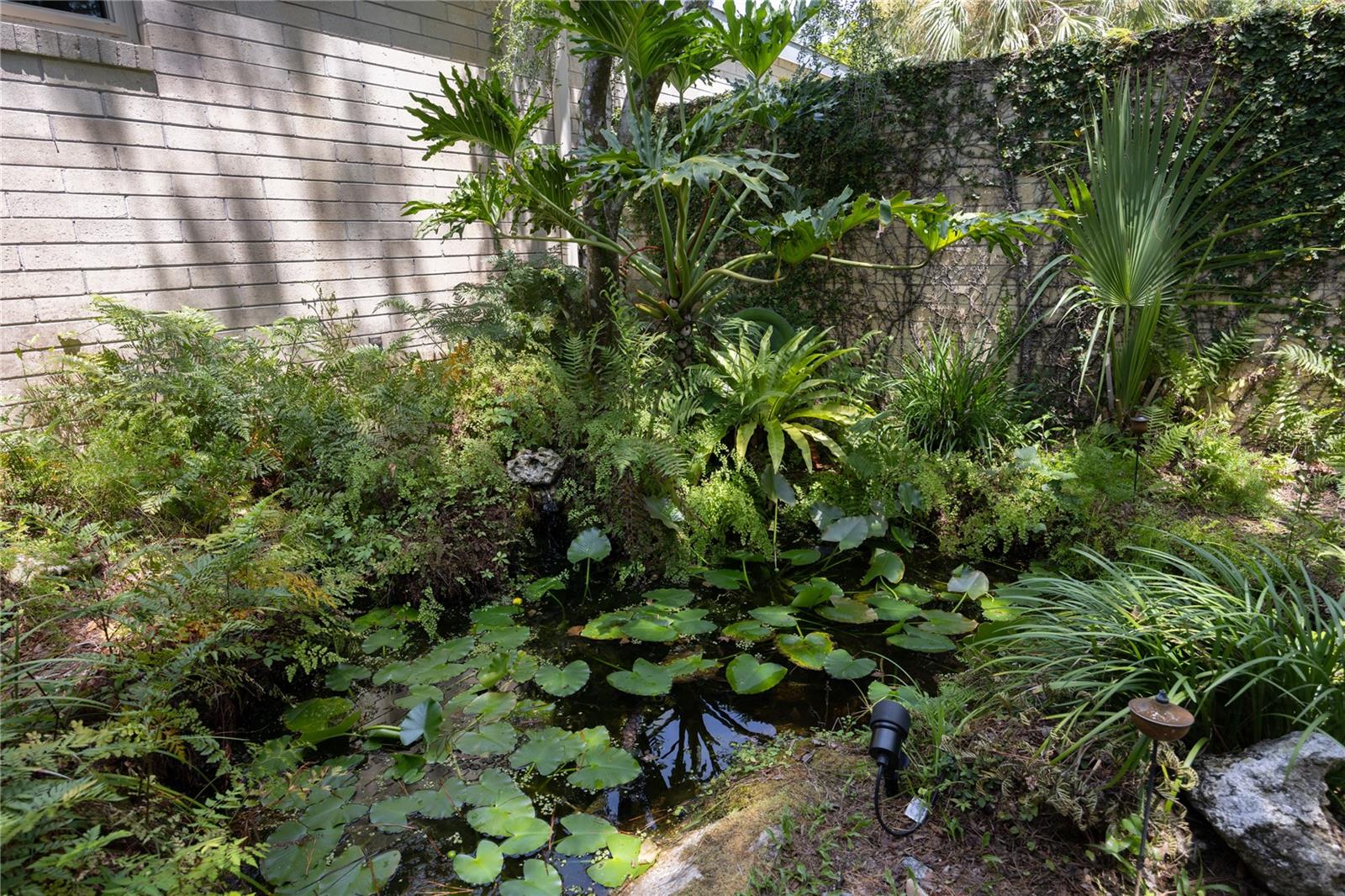 Image 13 of 83 For 2010 32nd Terrace