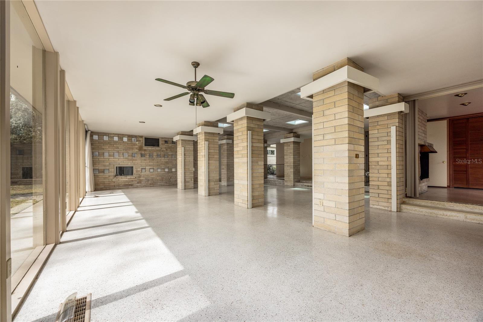 Image 26 of 83 For 2010 32nd Terrace