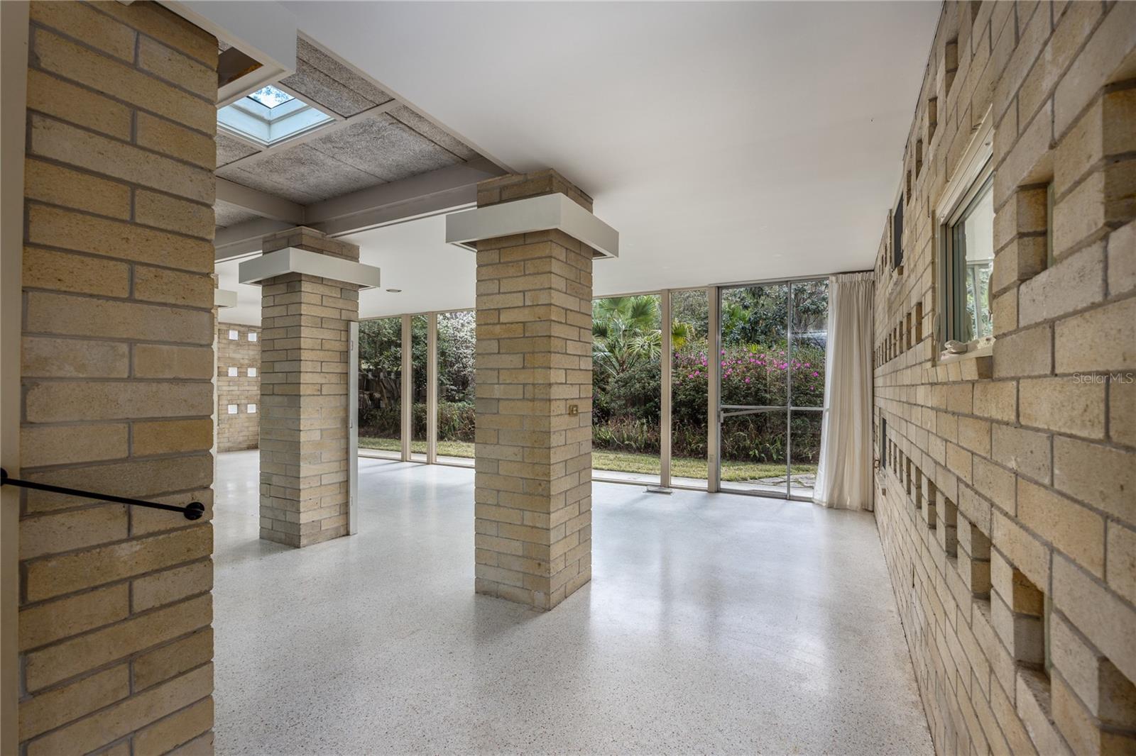 Image 39 of 83 For 2010 32nd Terrace