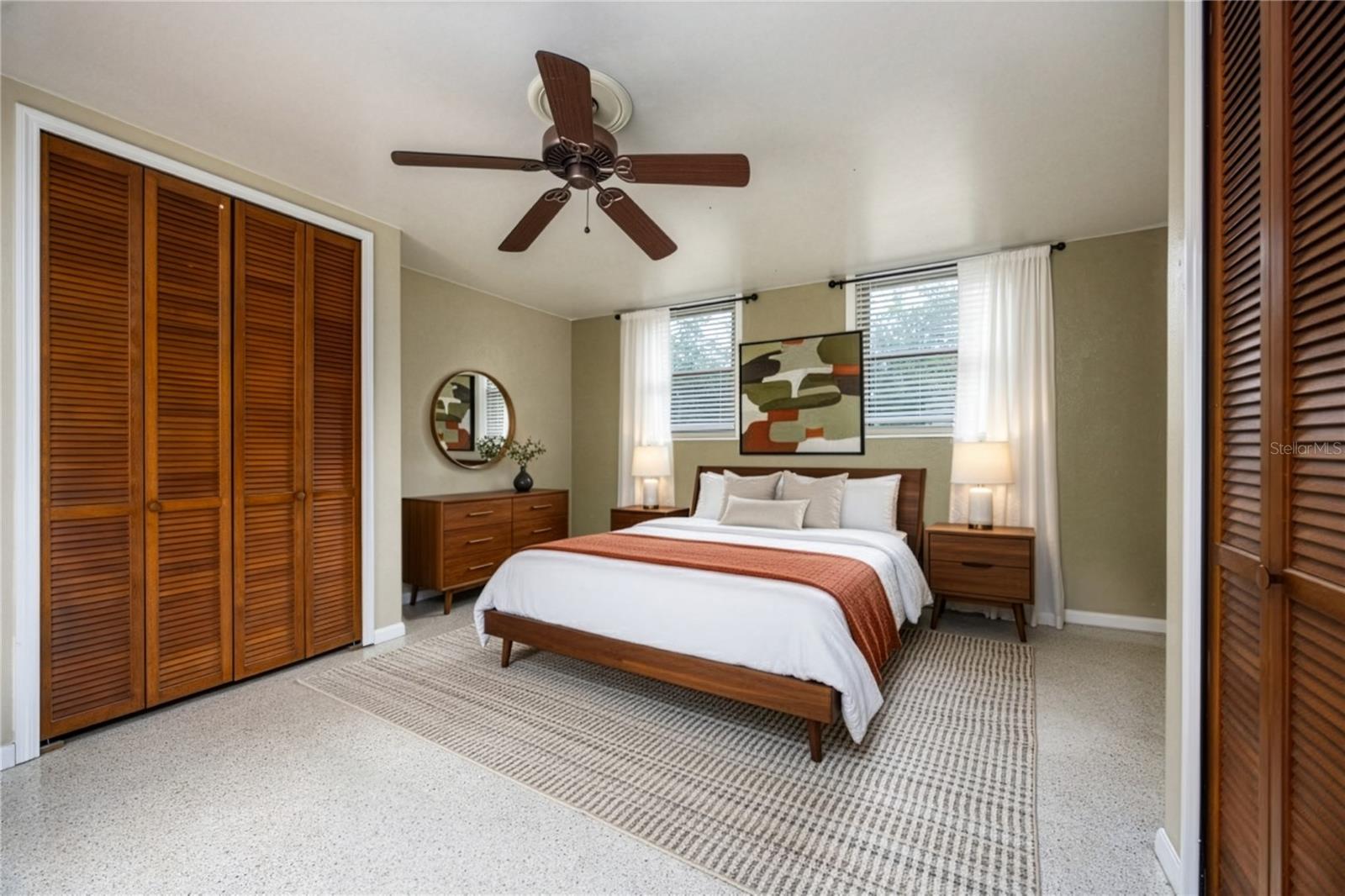 Image 59 of 83 For 2010 32nd Terrace