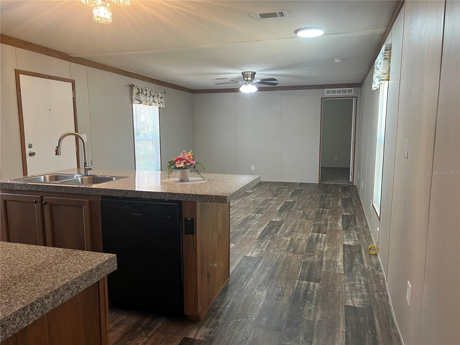 Image 16 of 37 For 10304 25th Court