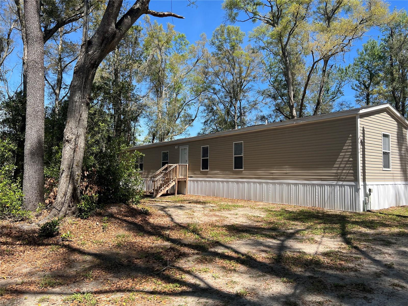 Image 29 of 37 For 10304 25th Court