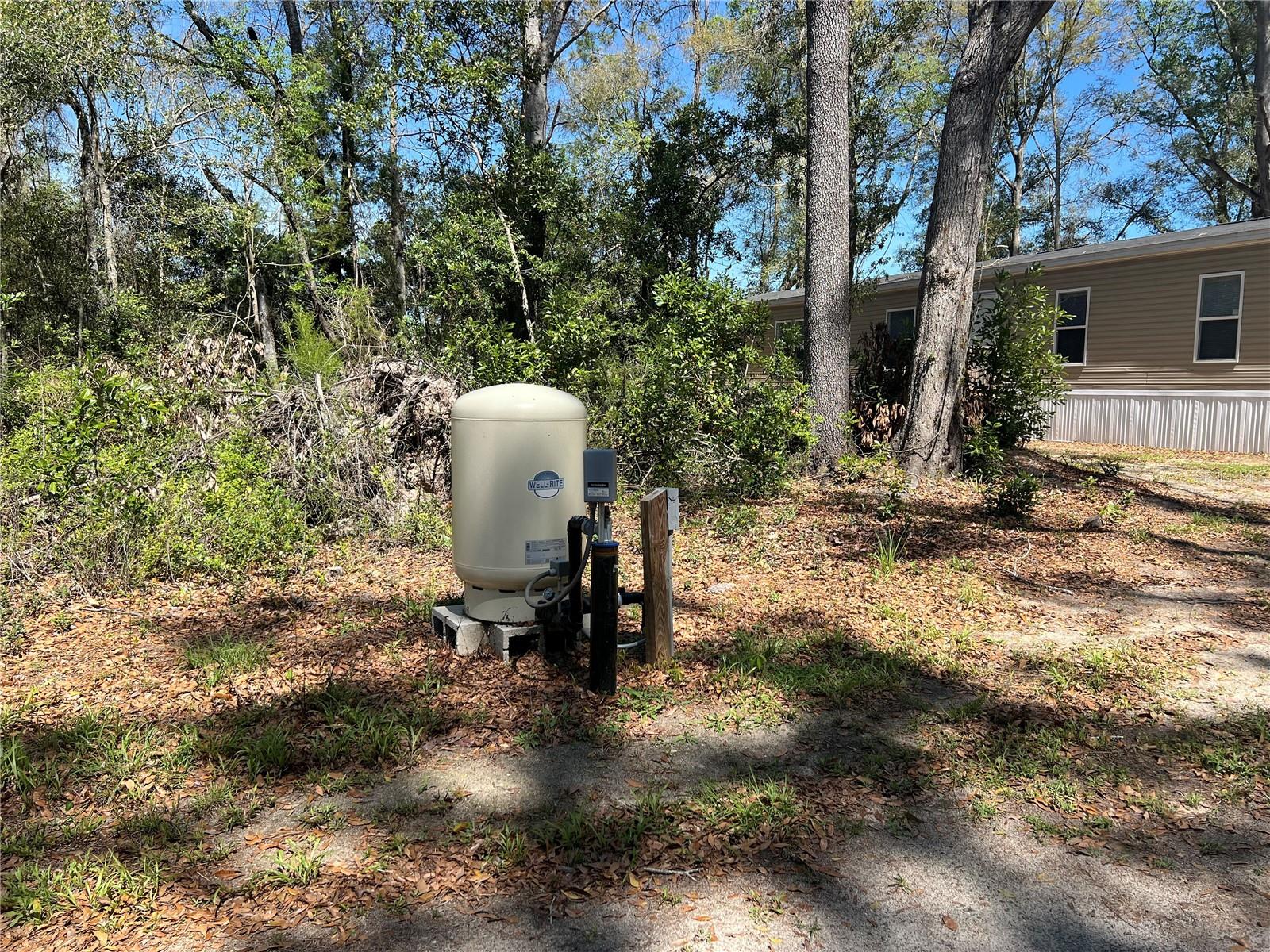 Image 30 of 37 For 10304 25th Court