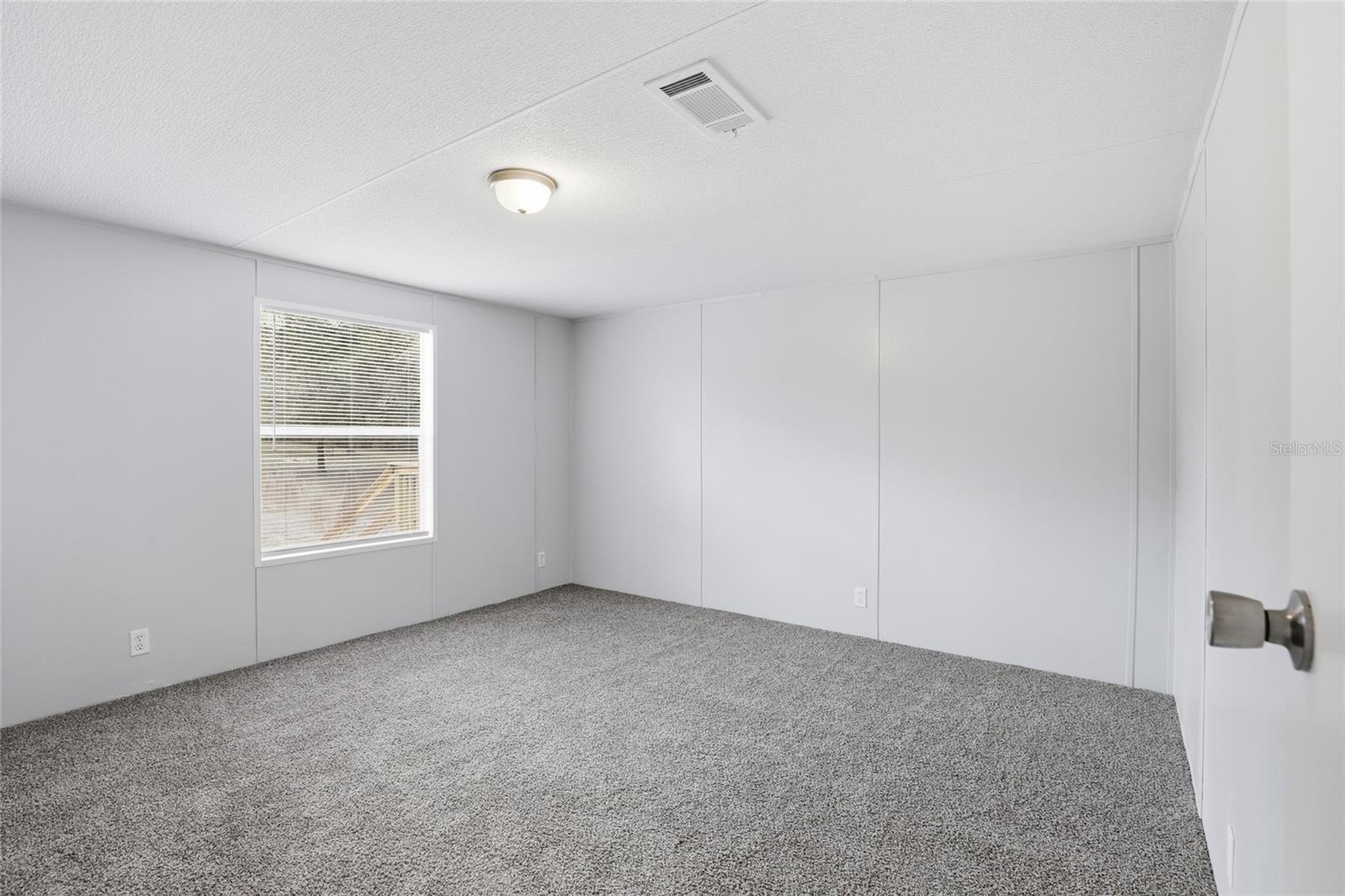 Image 25 of 37 For 8469 71st Street