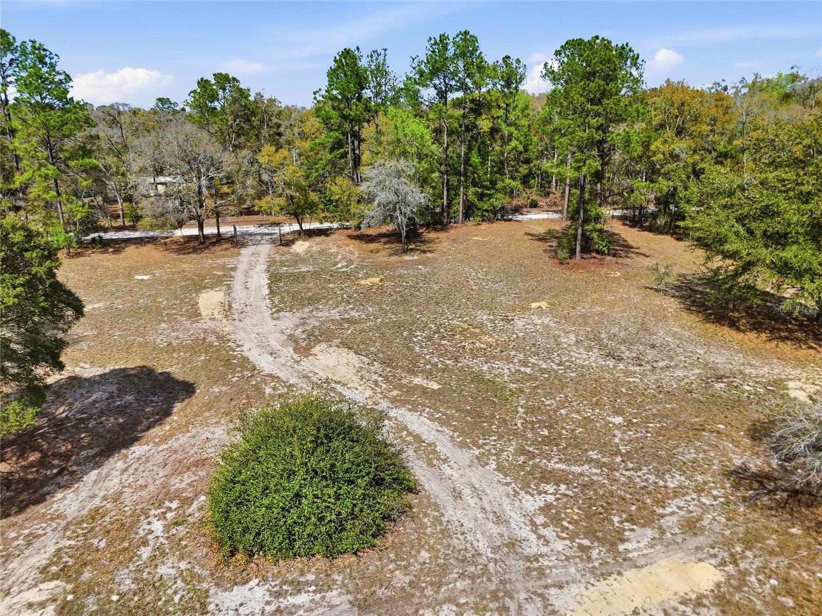 Image 7 of 37 For 8469 71st Street