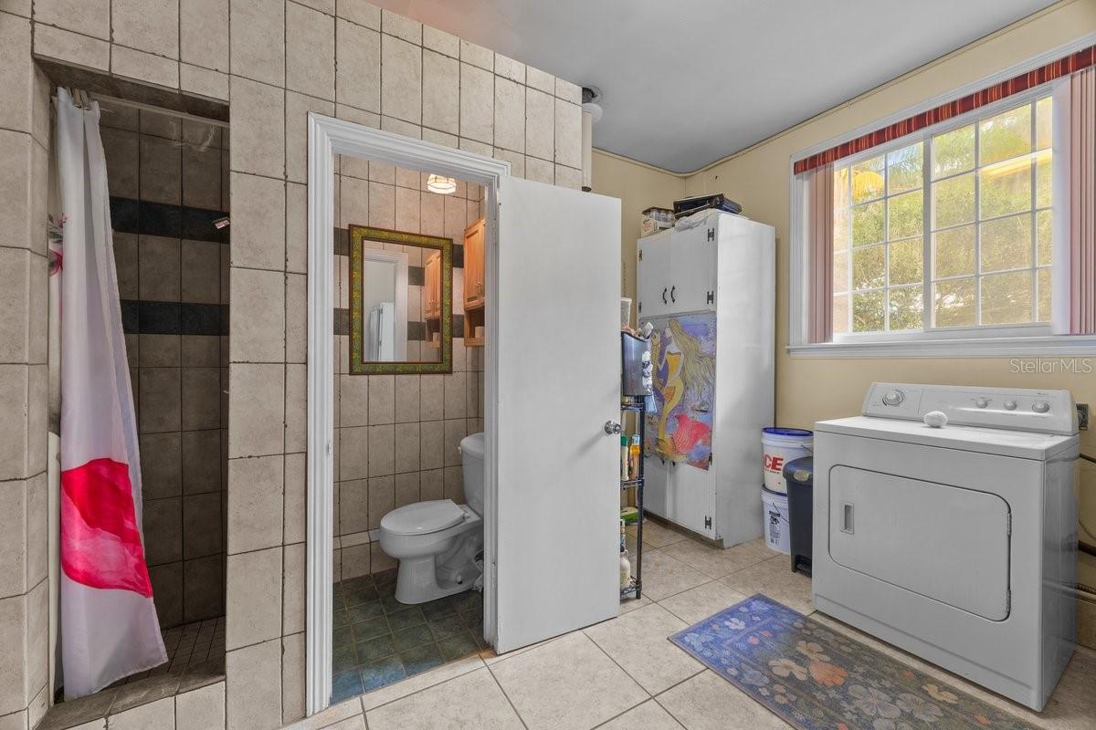 Image 21 of 65 For 101 Orange Street