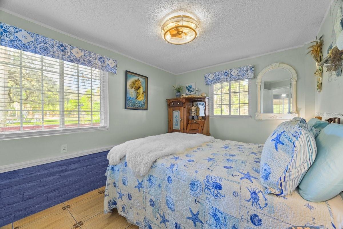 Image 52 of 65 For 101 Orange Street