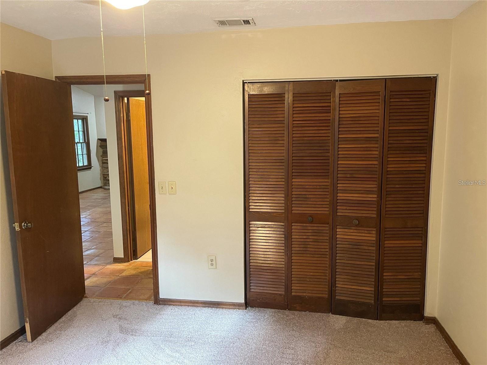 Image 12 of 17 For 5213 92nd Court