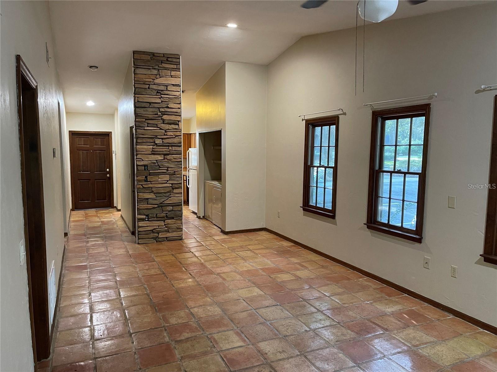 Image 5 of 17 For 5213 92nd Court