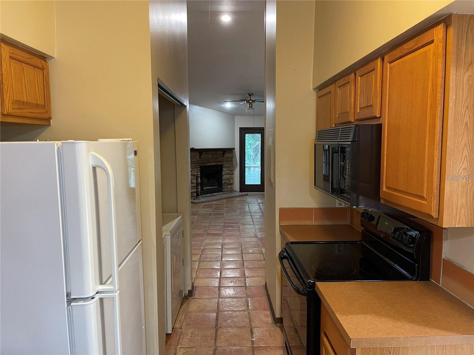 Image 7 of 17 For 5213 92nd Court