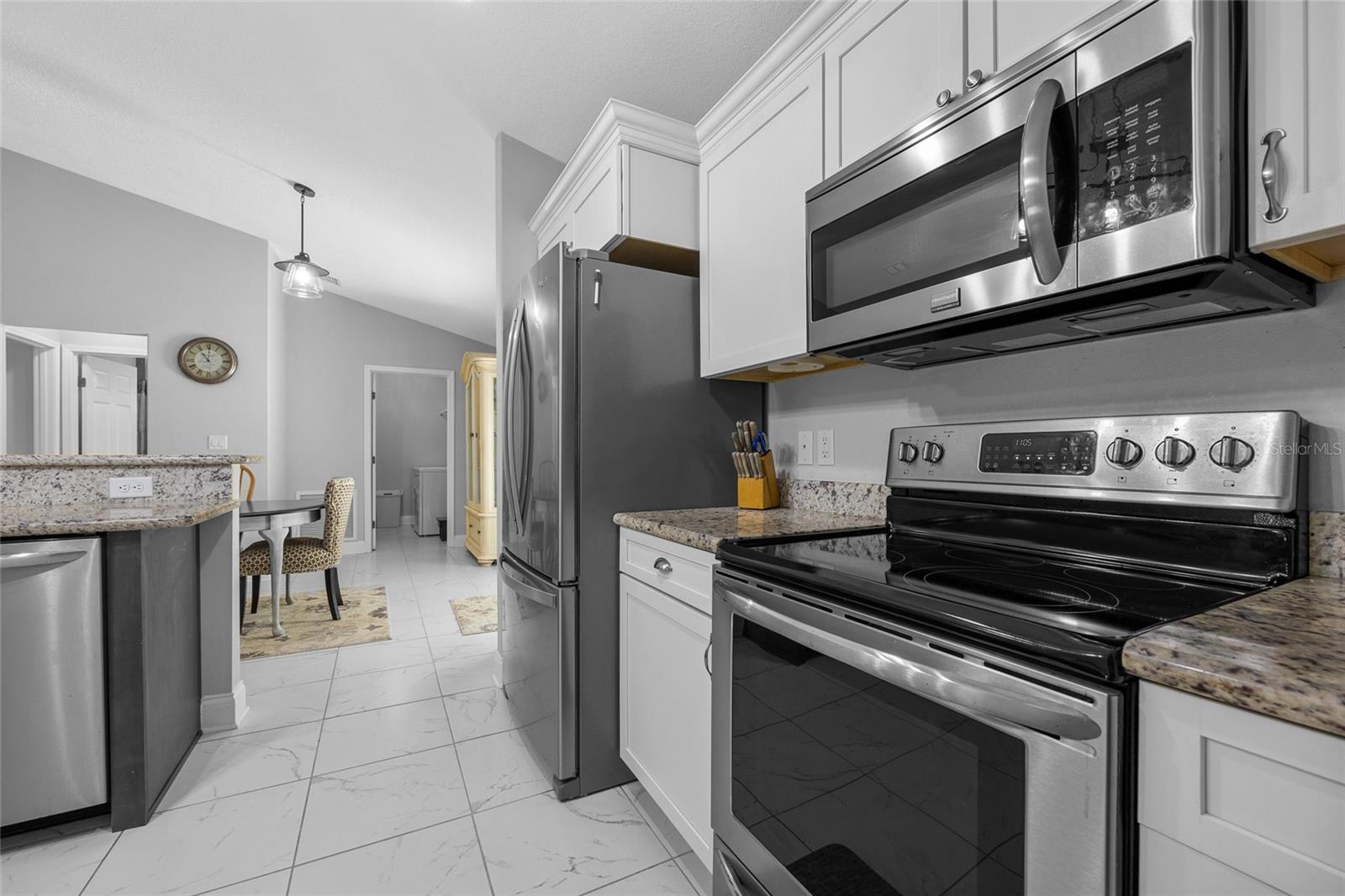 Image 13 of 30 For 3109 Bryant Avenue