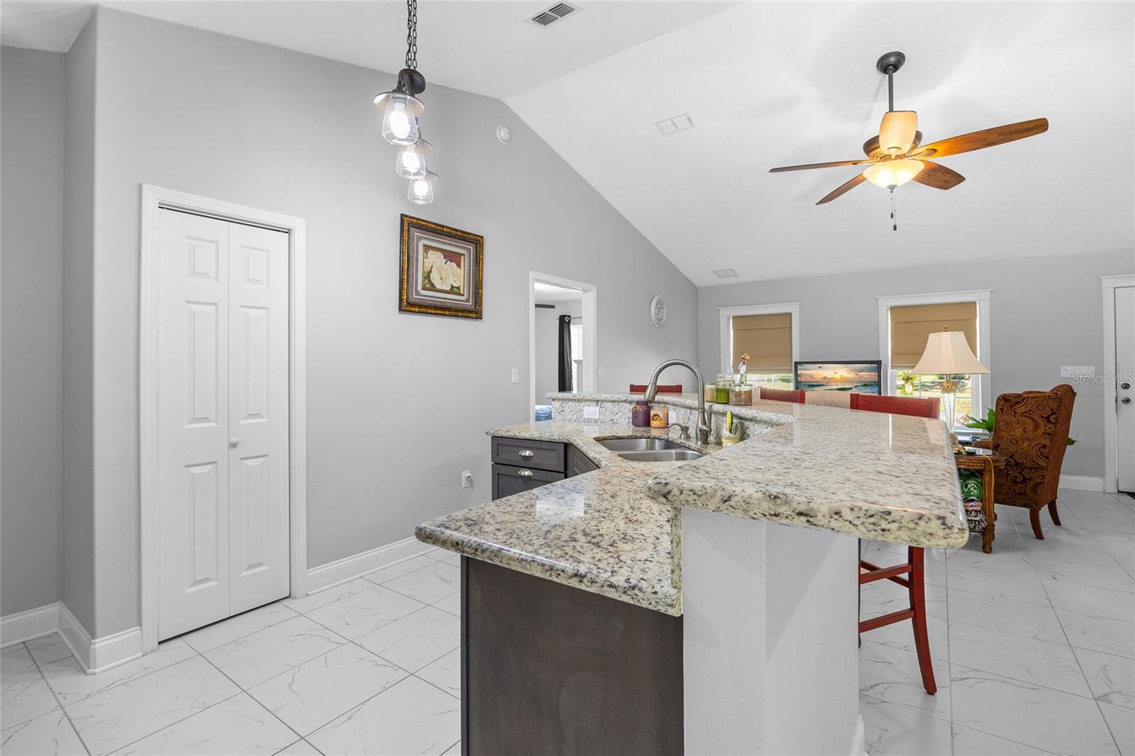 Image 14 of 30 For 3109 Bryant Avenue