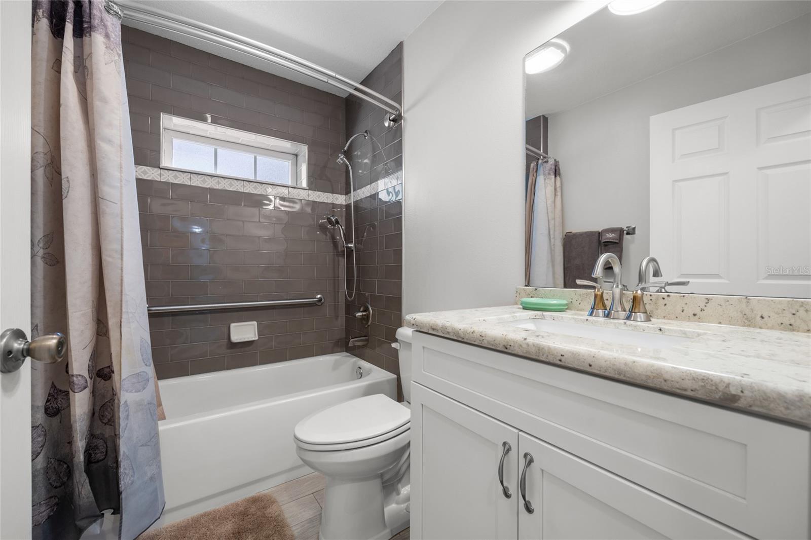 Image 18 of 30 For 3109 Bryant Avenue