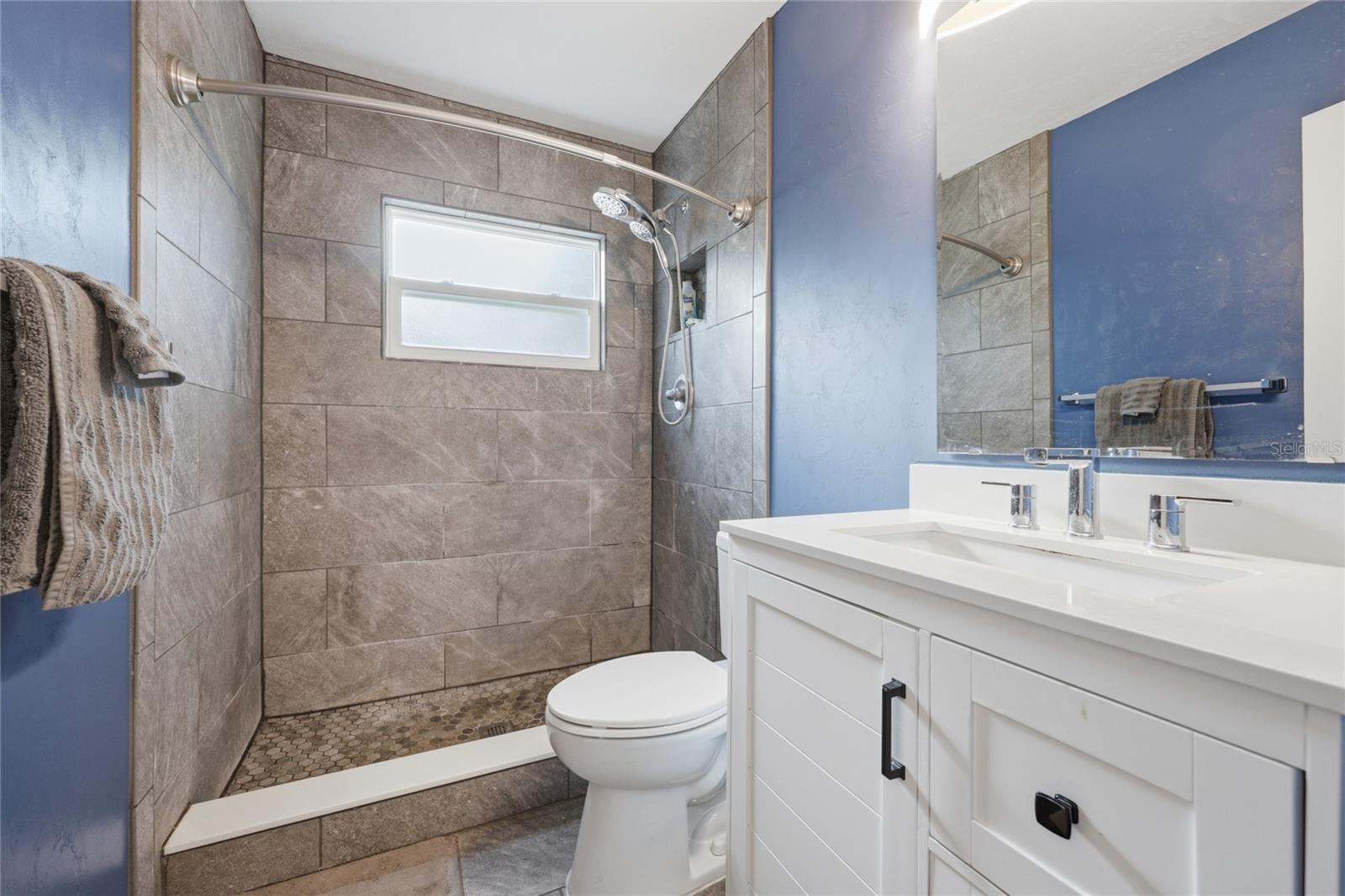 Image 22 of 50 For 314 36th Terrace