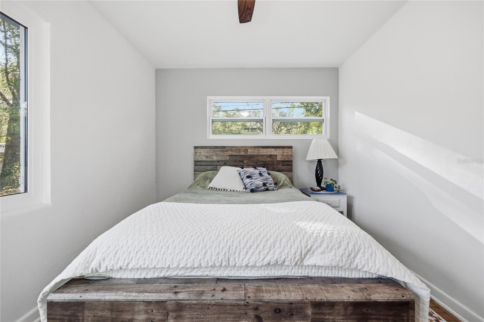 Image 31 of 50 For 314 36th Terrace