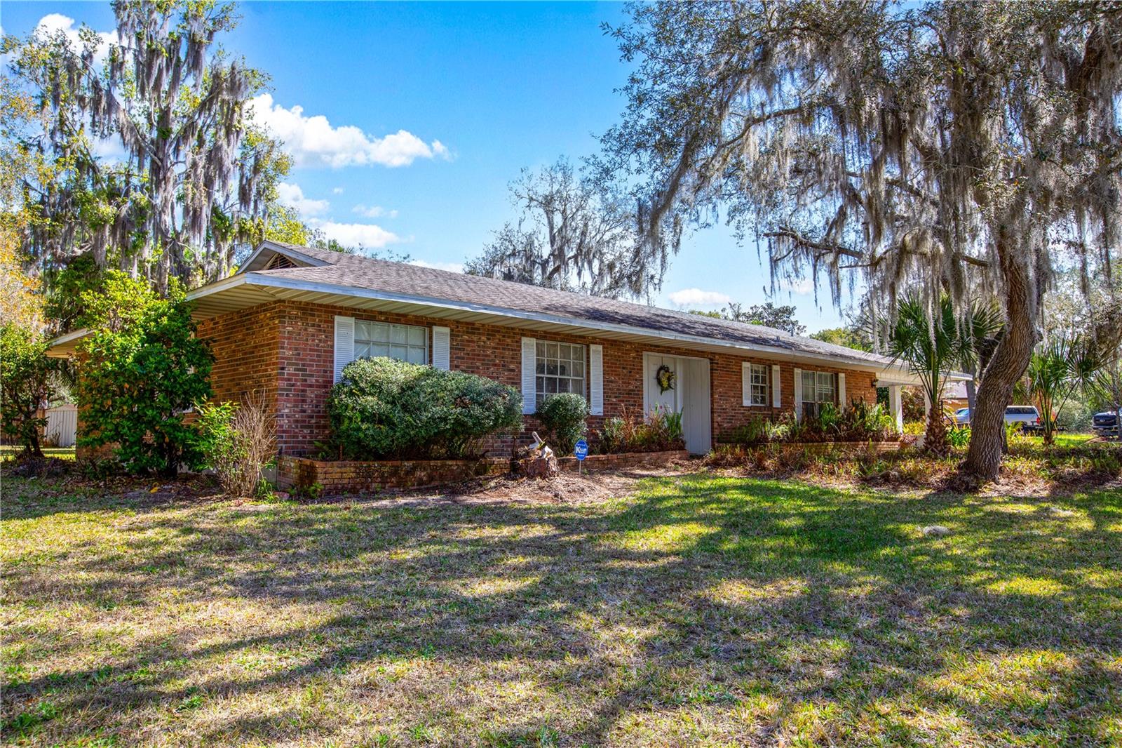 Image 13 of 21 For 16529 Orange Avenue