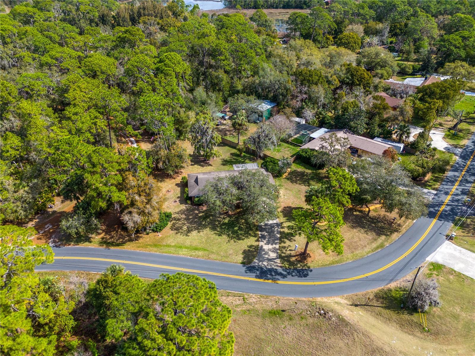 Image 18 of 21 For 16529 Orange Avenue