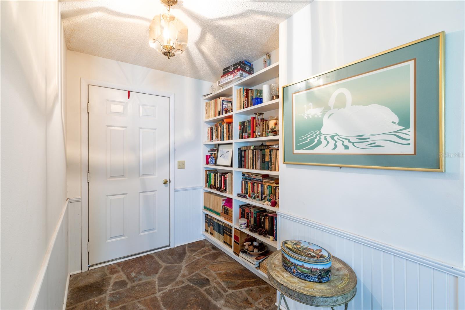 Image 2 of 21 For 16529 Orange Avenue